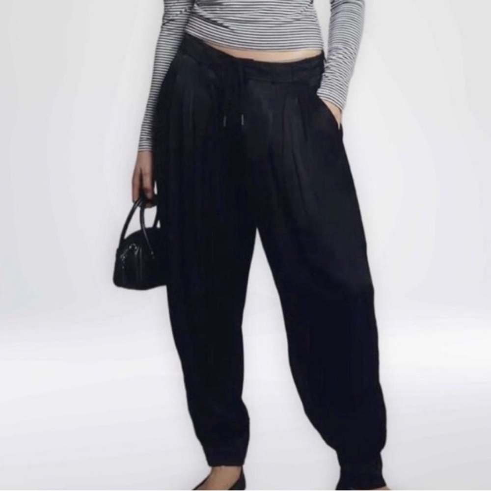 Anthropologie Joggers Harem Pants-Black-Loose Fit | EUC | Sz XS